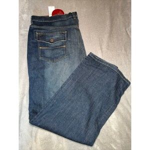 GLO woman relaxed flared   jeans size 24